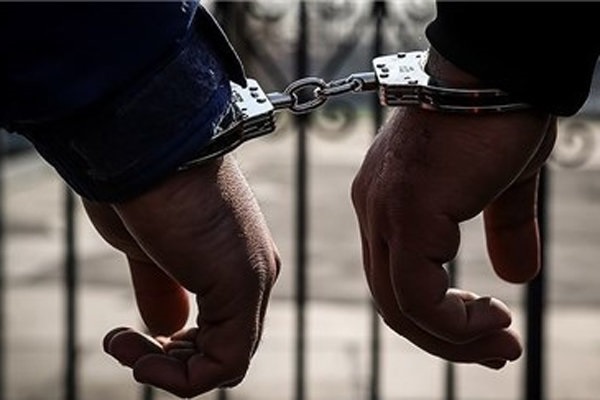 جویندگان گنج در دهگلان به دام قانون افتادند
