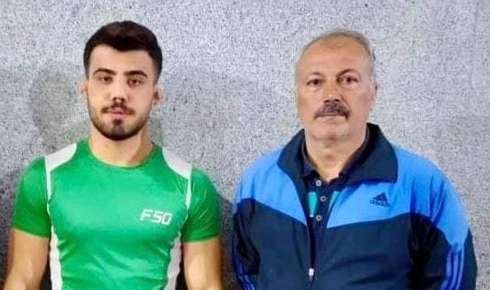 رضا اکبری به اردوی تیم ملی فرنگی جوانان کشور دعوت شد