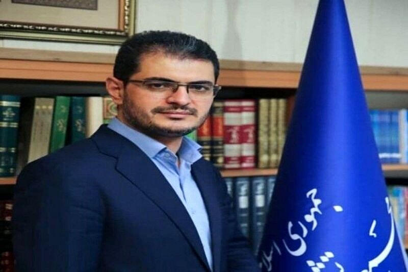 اسماعیل زارعی کوشا جوان قروه ای استاندار کردستان شد