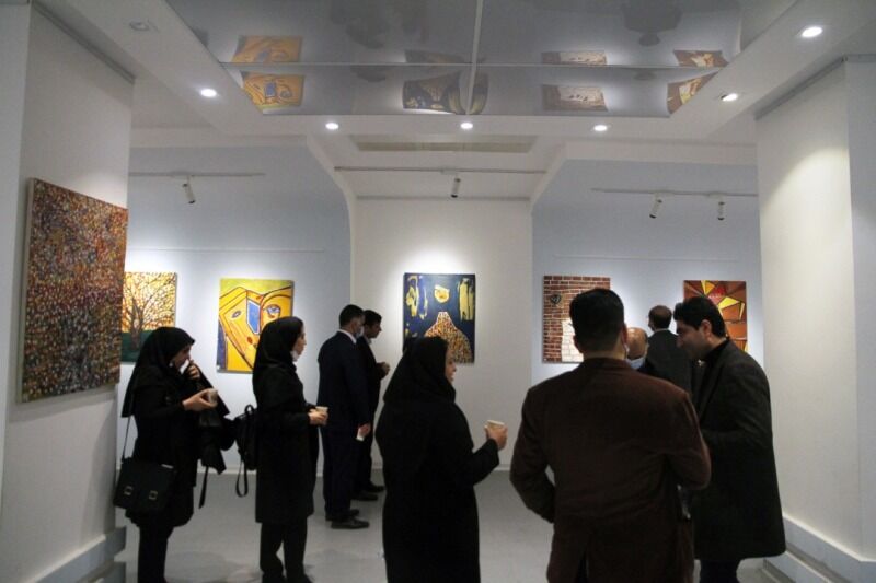 برپایی نمایشگاه نقاشی مهناز فدکی در سنندج