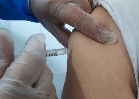 بیش از ۱۳ هزار نفر در سقز دُز سوم واکسن کرونا را دریافت کردند