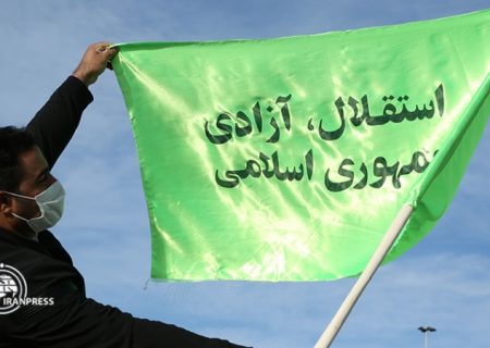 ضرورت تبیین اهداف انقلاب برای نسل جوان