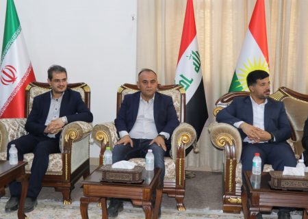 تردد زائران اربعین از مرز باشماق موجب تحکیم روابط ایران و اقلیم کردستان عراق می‌شود