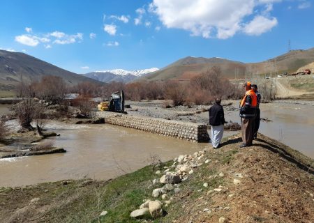 راه ارتباطی (پل)روستای سیور کمتر از ۴۸ ساعت باز شد