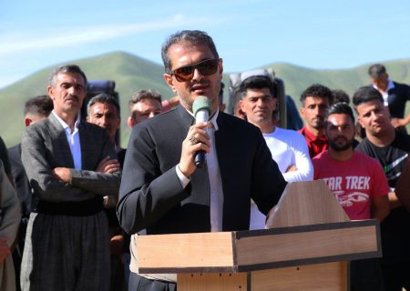 استاندار کردستان:مشکل جاده و معیشت دهستان کوماسی مریوان رفع می‌شود