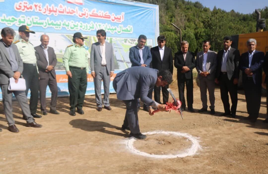 عملیات اجرایی ۲ پروژه عمران شهری در سنندج آغاز شد