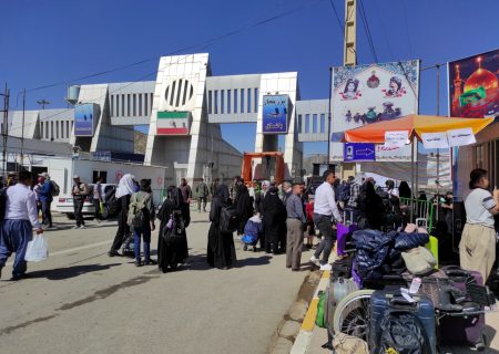 ۴۱ هزار زائر تاکنون از مرز باشماق مریوان تردد کردند