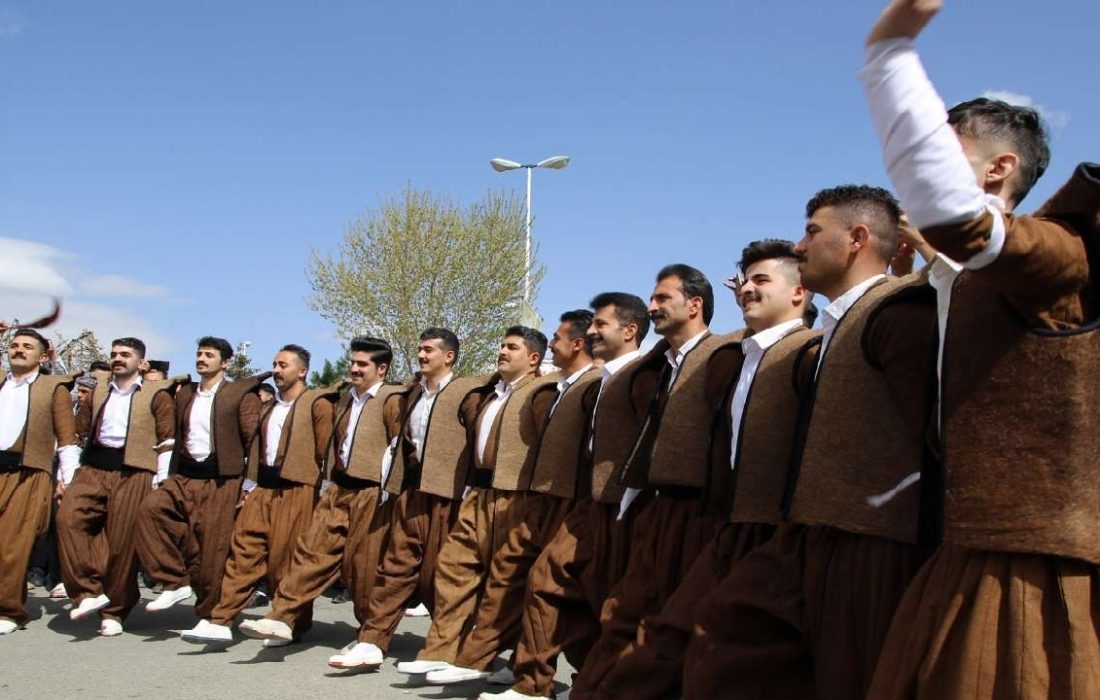 پنجمین جشنواره سراسری هه‌لپه‌رکی بانه برگزار می‌شود