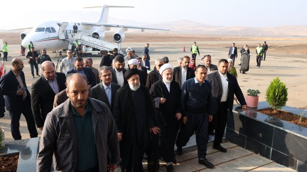 افتتاح رسمی فرودگاه سقز با ورود رئیس جمهور