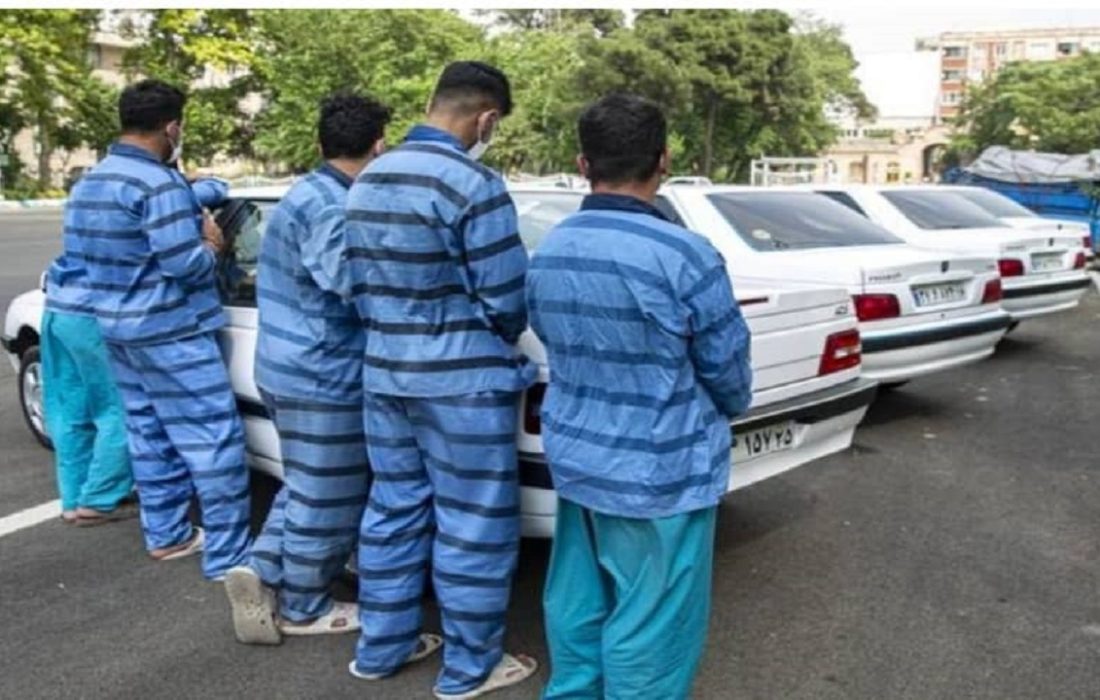 دستگیری سارق داخل خودرو با کشف ۱۵ فقره سرقت در مریوان
