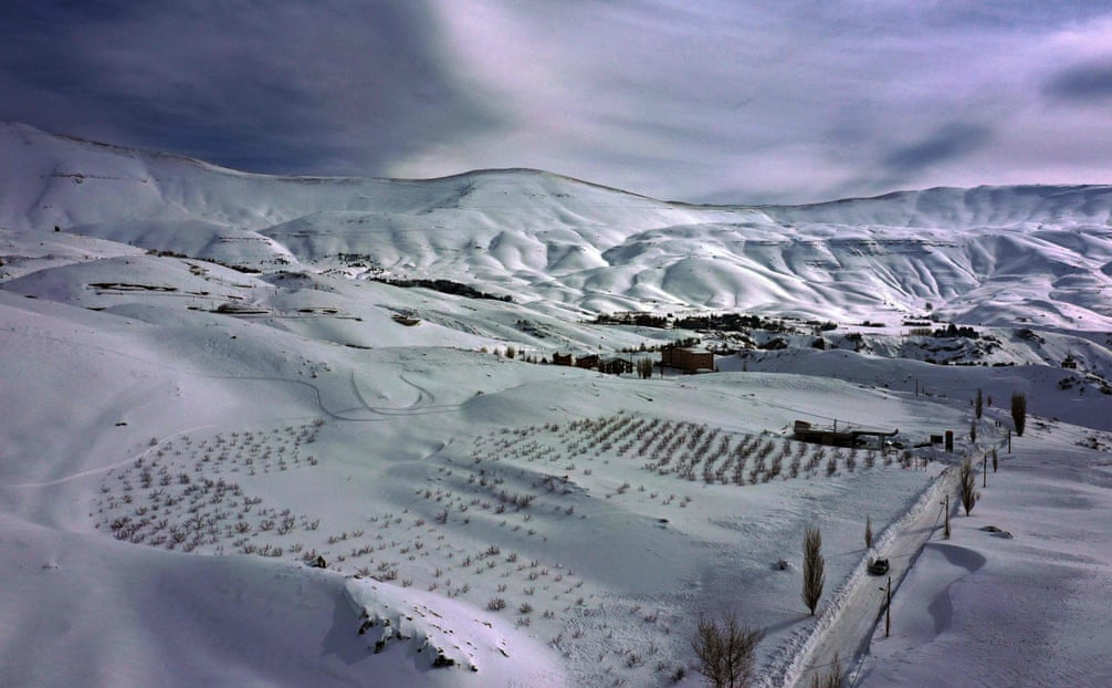 کردستان با برف و باران به استقبال زمستان می‌رود