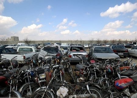 ۶ هزار خودرو و موتورسیکلت بلاتکلیف در پارکینگ‌های کردستان وجود دارد