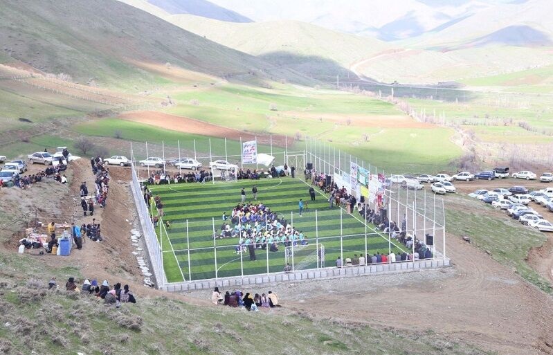 مسابقات فوتبال جام روستایی کوماسی مریوان آغاز شد