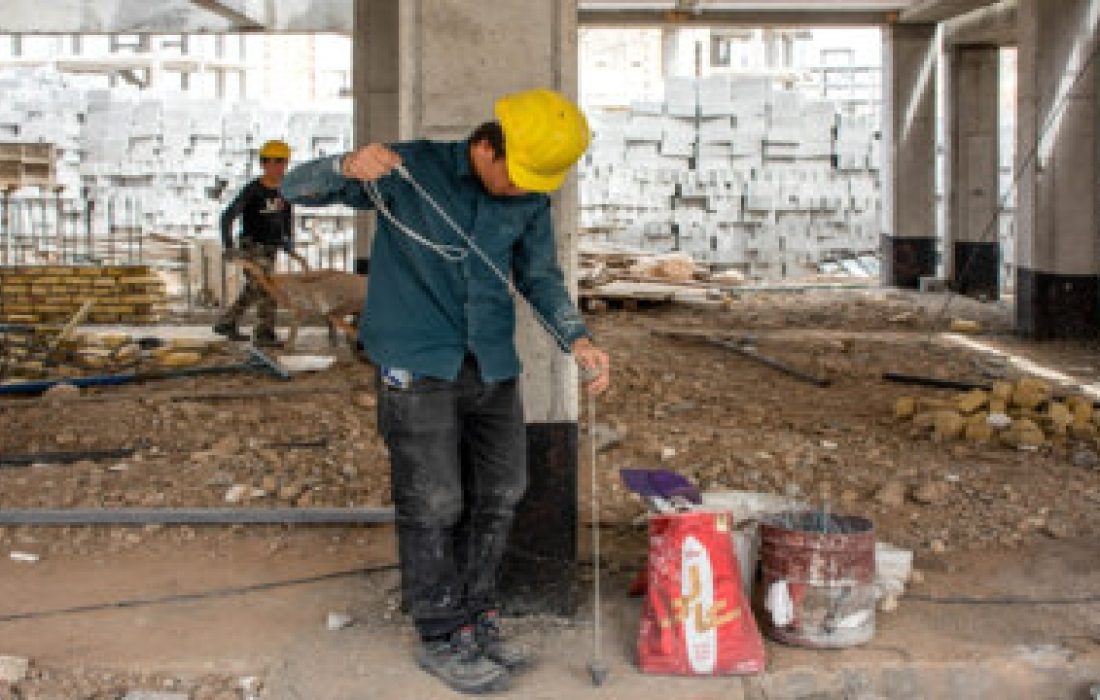 ممنوعیت بکارگیری اتباع افغانستانی و پاکستانی در کردستان