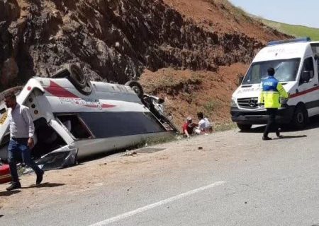 حادثه رانندگی با ۱۴ مصدوم در محور سقز _ دیواندره