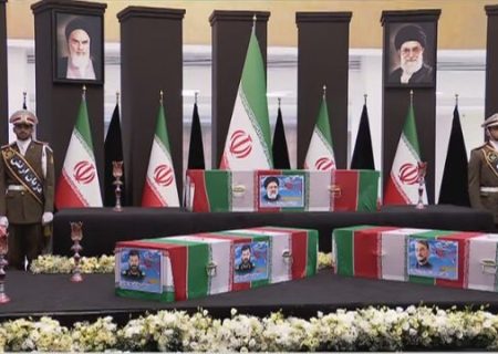 پیکر شهدای خدمت در تهران تشییع شد/ ادای احترام سران کشورهای خارجی به پیکر شهدای خدمت