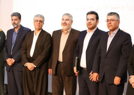 مراسم تکریم و معارفه شهردار جدید مریوان برگزار شد.