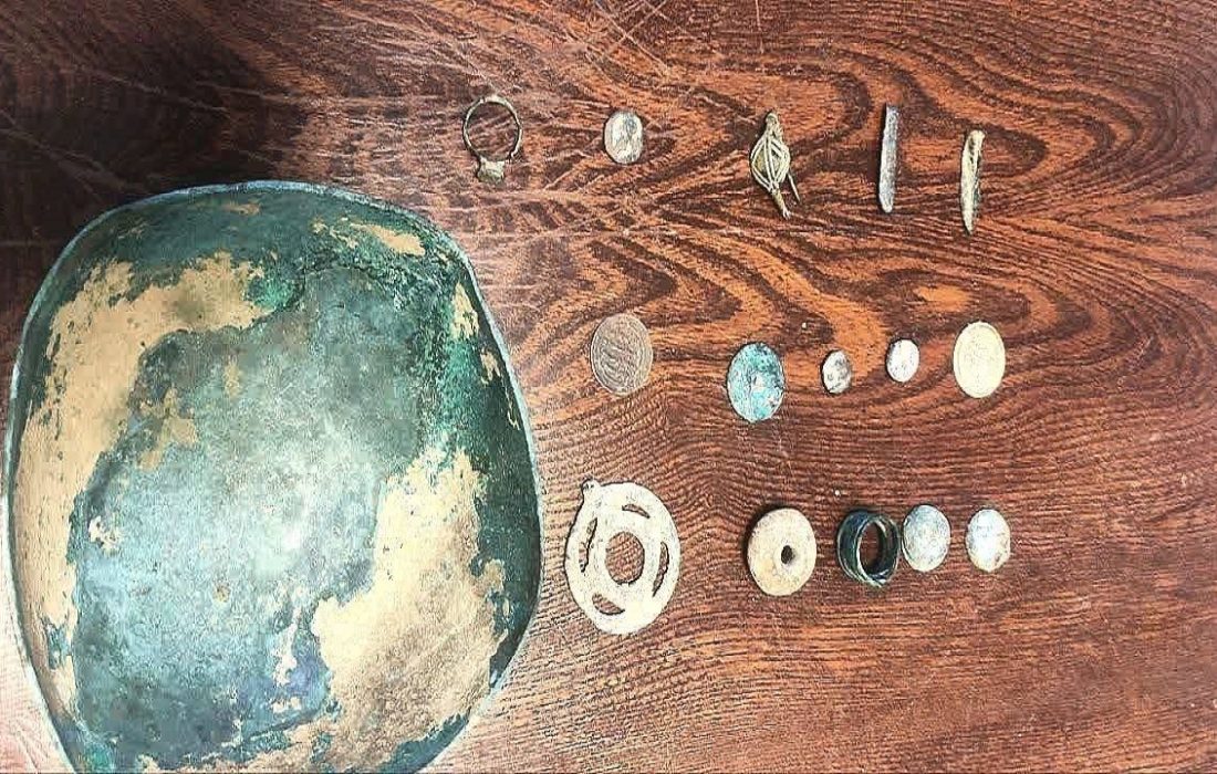 کشف اشیای تاریخی مربوط به هزاره اول قبل از میلاد در سنندج