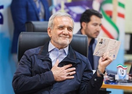 یک مهابادی رییس جمهور کشور شد