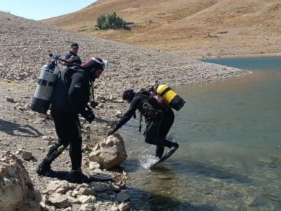 یافتن جسد غریق در دریاچه تار دماوند توسط غواصان مریوانی