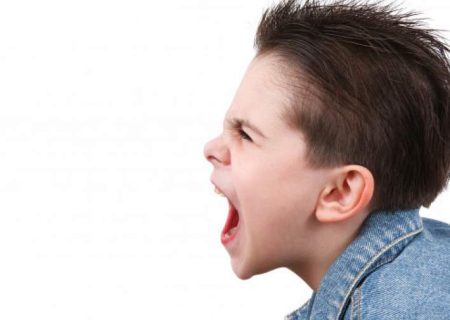 واکنش والدین در مقابل خشم کودکان چگونه باید باشد؟!