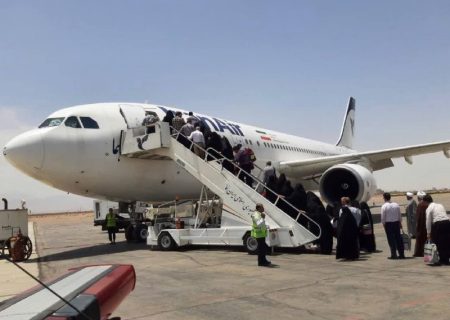 اولین کاروان کردستان  راهی سرزمین وحی شد
