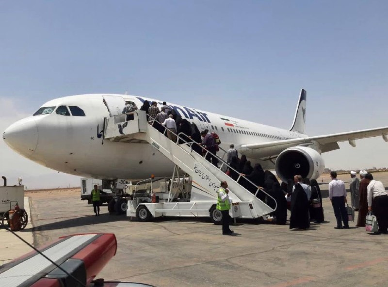 اولین کاروان کردستان  راهی سرزمین وحی شد