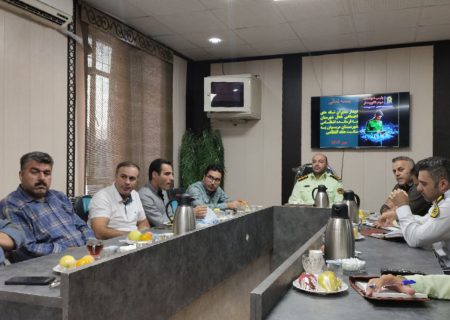 نشست صمیمی سرهنگ طیب محمدی با خبرنگاران به مناسبت هفته انتظامی