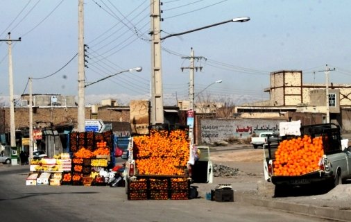 فرصت 10روزه دادستان به شهرداری مریوان برای ساماندهی میوه فروش ها