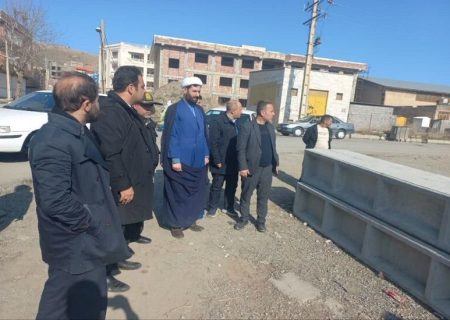 دستور دادستان مریوان برای ساماندهی وانت‌های میوه‌فروش