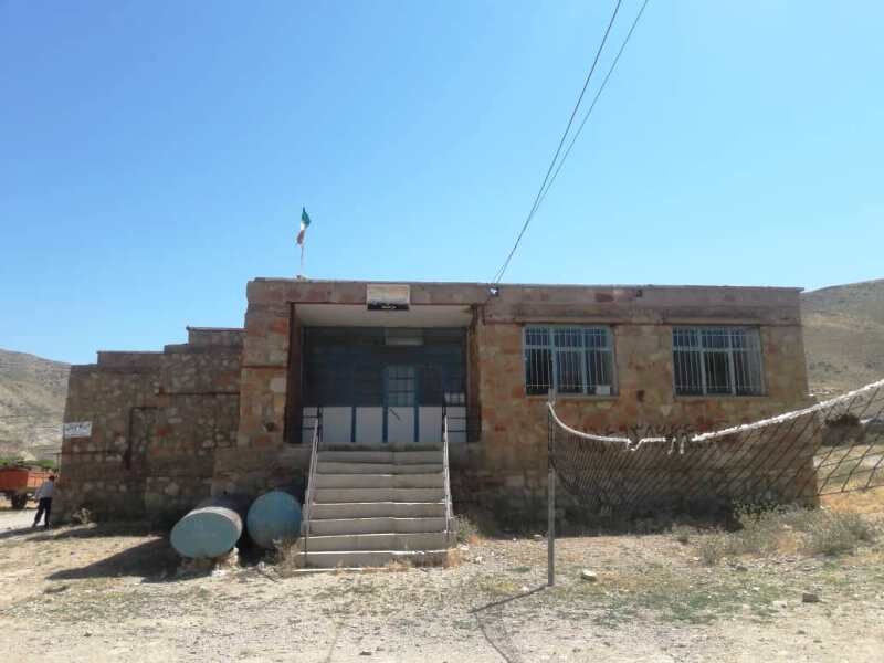 مدارس سنگی کردستان نوسازی می‌شوند