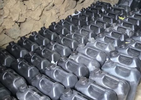 بیش از ۱۵ هزار لیتر بنزین قاچاق در مریوان کشف شد