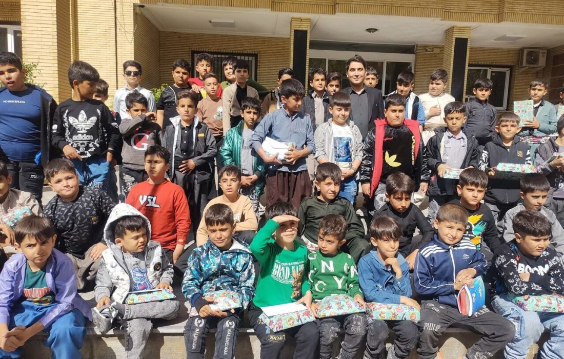 دانش آموزان روستای کرجو مهمان استاندار کردستان شدند