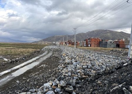 تکذیب خبر توقف پروژه کمربندی غربی مریوان توسط شورای شهر / تأکید فرماندار بر تداوم اجرای پروژه