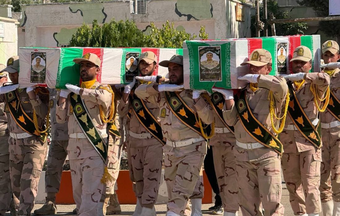 پیکر ۲ شهید مرزبان در مریوان تشییع شد