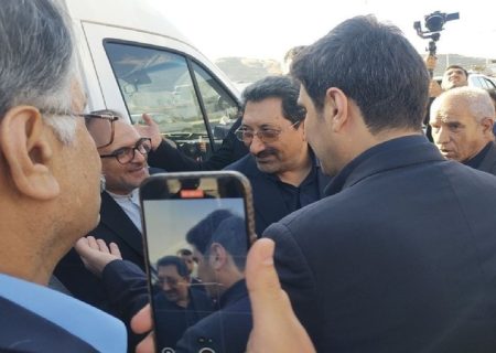 وزیر صنعت، معدن و تجارت وارد استان کردستان شد