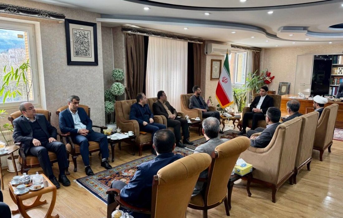 استاندار کردستان: دولت با تمام توان بنیاد مسکن را برای بازسازی مناطق آسیب‌دیده یاری می‌کند
