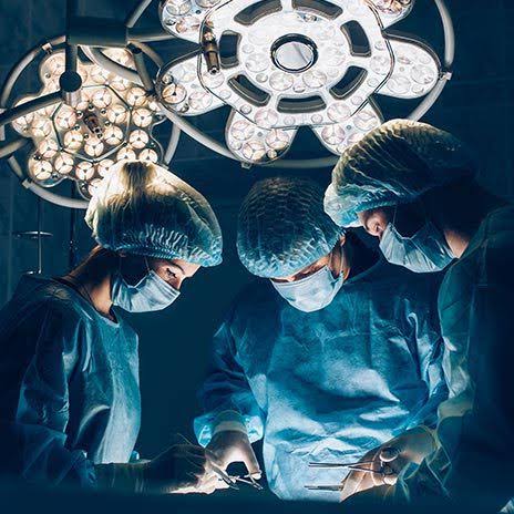 نجات جوان ۲۸ ساله با آسیب شدید نای و مری در سنندج